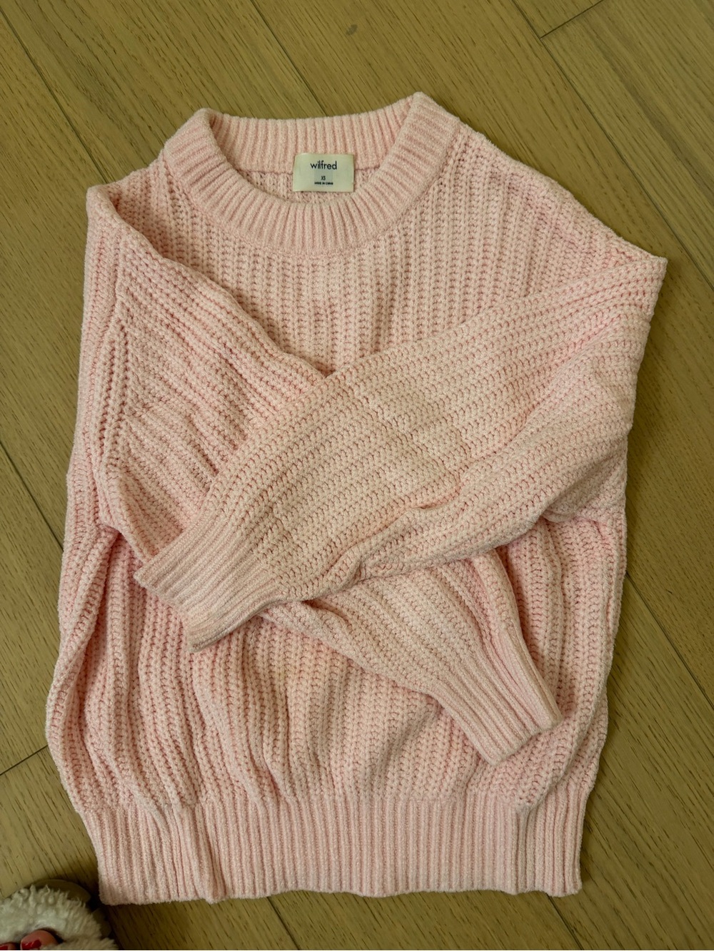 Wilfred Blush Pink Ribbed Crewneck Sweater